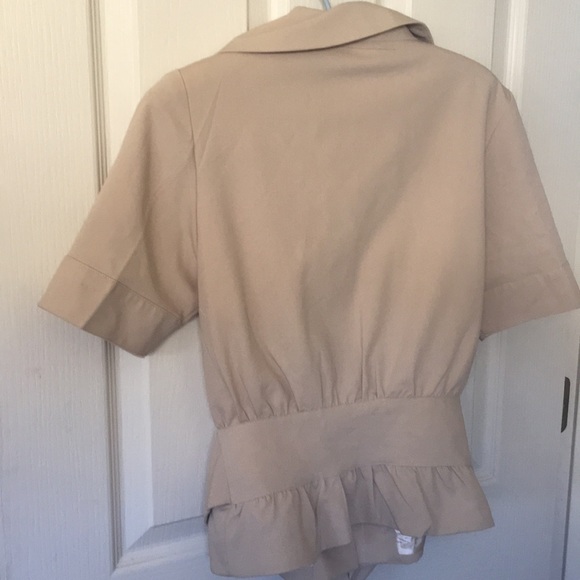 Jackets - Picture 4 of 6